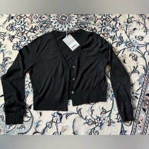 Everlane NWT Heathered Black Featherweight Cropped Alpaca Cardigan M